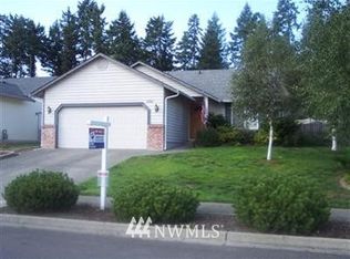 8708 Sebastian Dr NE, Olympia, WA 98516