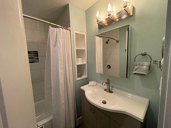 5th image of 1021 Scott St APT 126