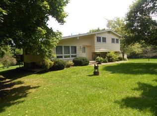 15021 Iowa St, Crown Point, IN 46307