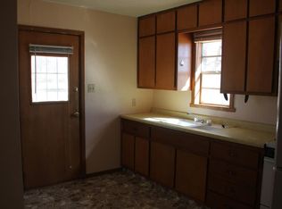 728 N Avenue Q #A, Portales, NM 88130