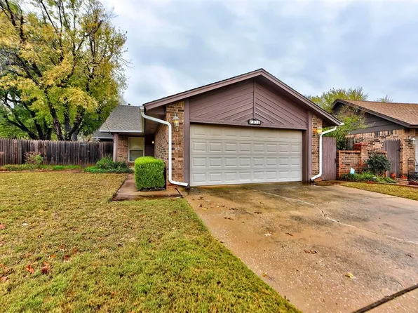 7910 Debar Cir, Oklahoma City, OK 73132