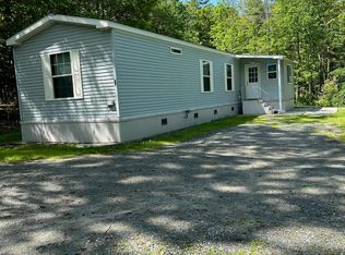96 Costello Rd, White River Junction, VT 05001
