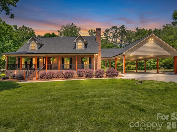 2642 Clubside Dr, Rock Hill, SC 29730