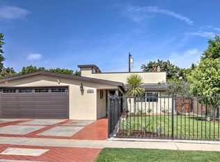 2229 Maple St, Costa Mesa, CA 92627