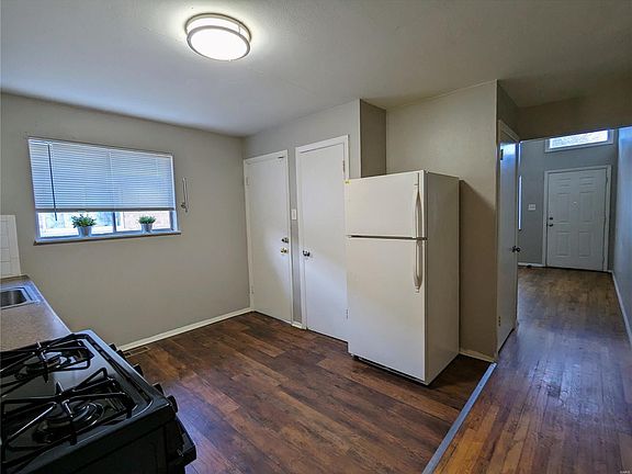 3rd image of 7309 Michigan Ave
