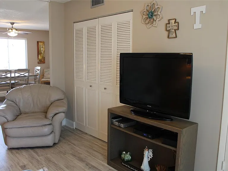 4460 Ironwood Cir #501A — Photo 22