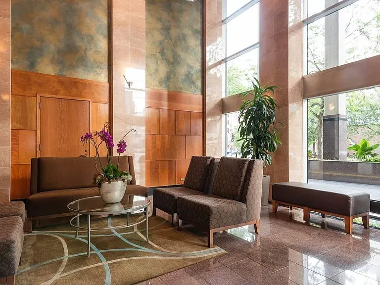 1122 N Clark St #1510 — Photo 3