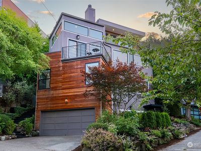 2909 4th Avenue W, Seattle, WA, 98119