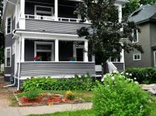 1058 Hague Ave, Saint Paul, MN 55104