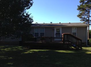 1225 Mill Creek Dr, Manning, SC 29102