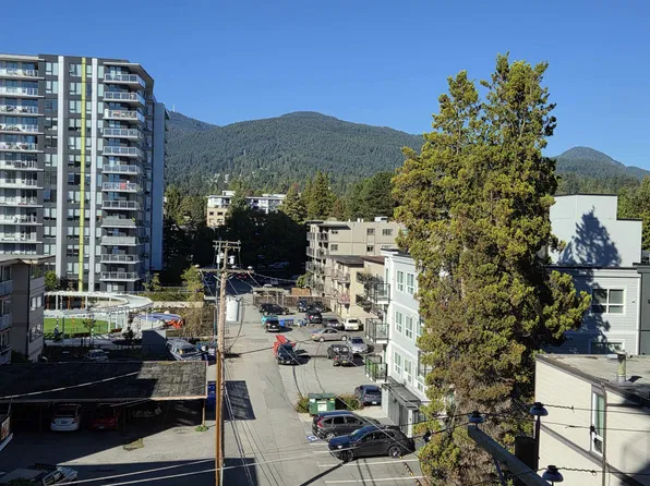 150 E 15th St #303, North Vancouver, BC V7L 4N9