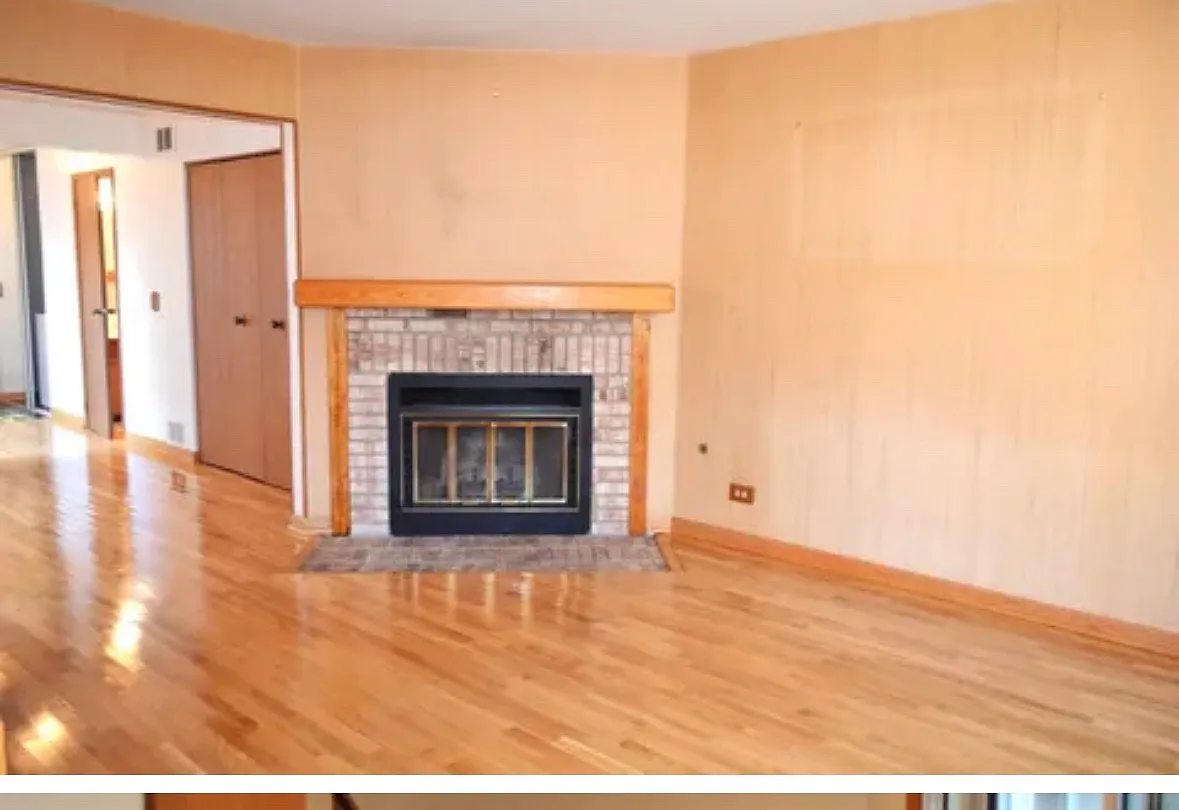 Le Parc Cir, Buffalo Grove — Photo 1