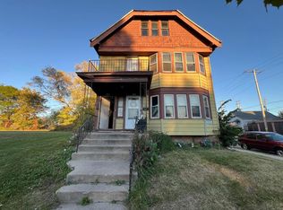 2800 N 15th St #2802, Milwaukee, WI 53206