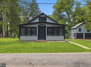 3140 Crooked Wind Ln, York, PA 17404