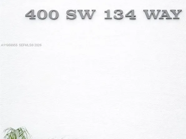 400 SW 134th Way APT 306F, Hollywood, FL 33027