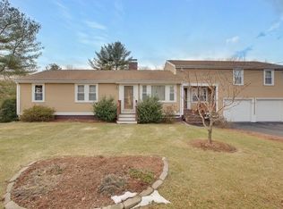 10 Putnam Rd, Bedford, MA 01730