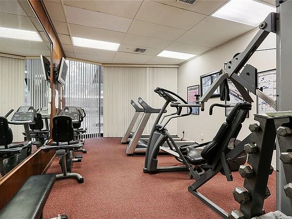 5th image of 2100 Saint Charles Ave #10MN
