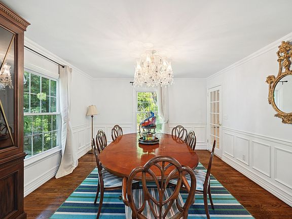 5th image of 26 Church Ln