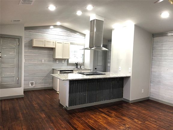 2nd image of 2037 County Road 457