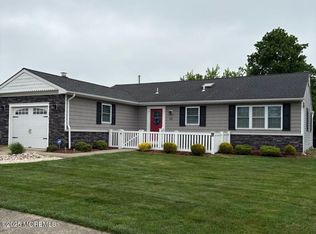 12 Togo Rd, Toms River, NJ 08757