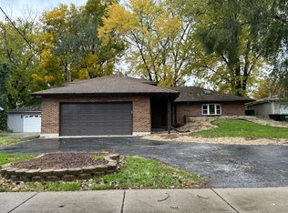15710 Laramie Ave, Oak Forest, IL