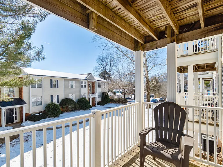 1264 Villa Ln #C — Photo 14