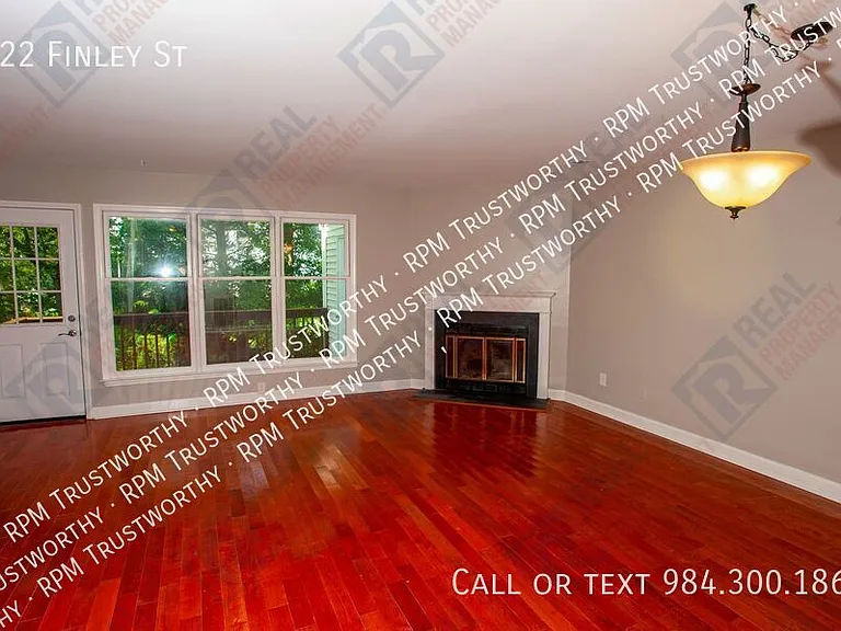 522 Finley St — Photo 17
