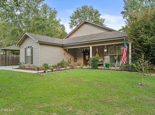 36 James Switzer Rd, Purvis, MS 39475