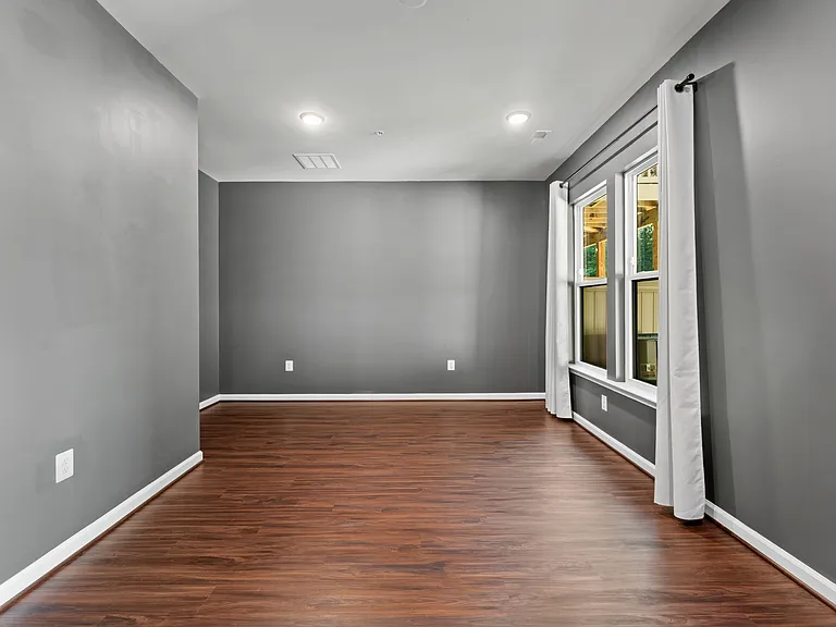 3354 Watershed Blvd — Photo 6