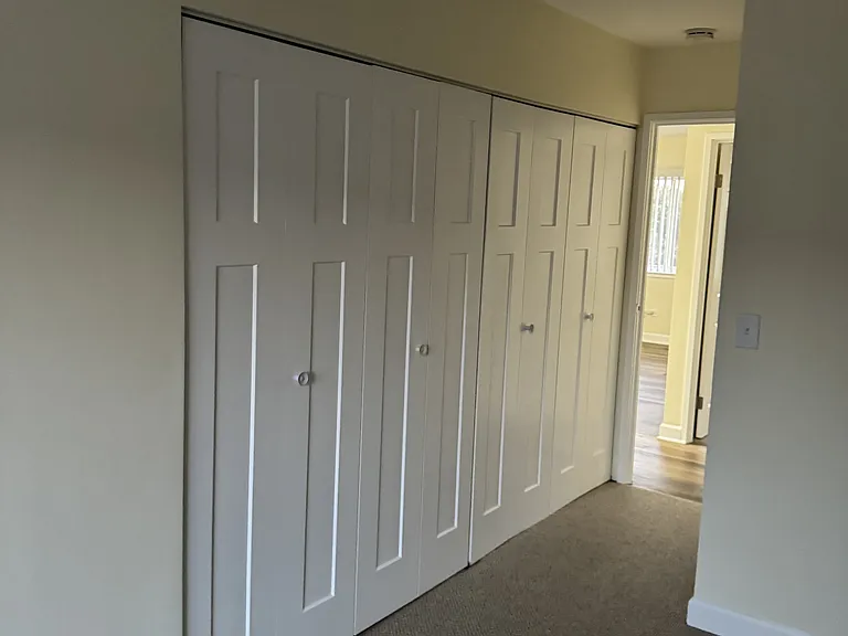 702 W Ivanhoe Ln #3B — Photo 2