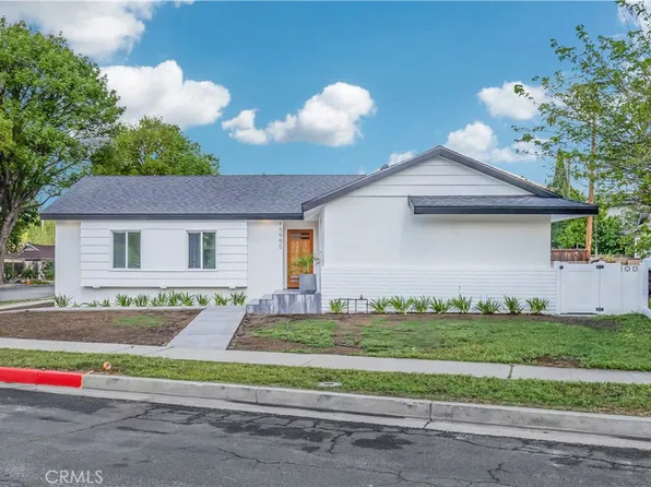 15955 Londelius St, North Hills, CA 91343