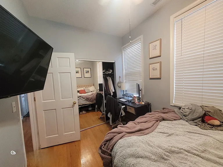 1456 N Orleans St — Photo 7