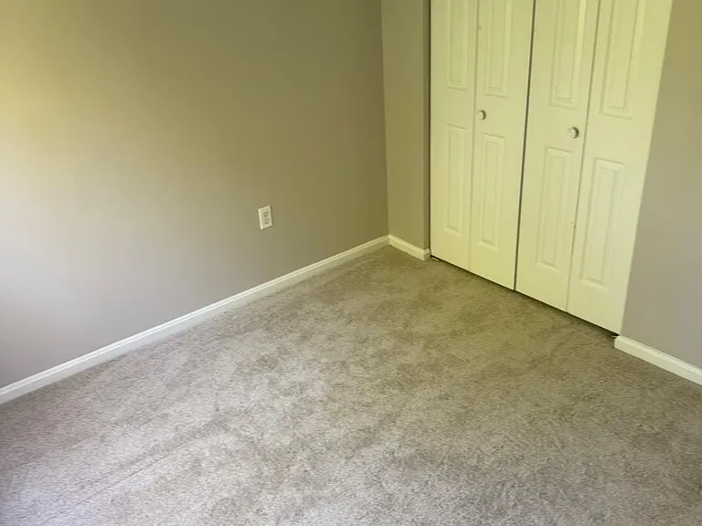 2712 Red Oak Ln — Photo 11