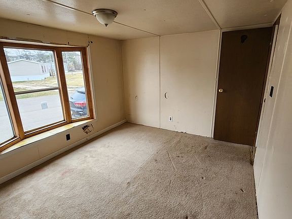 5th image of 3407 W Mount Hope Ave #G16