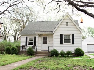 312 N James St, Tremont, IL 61568