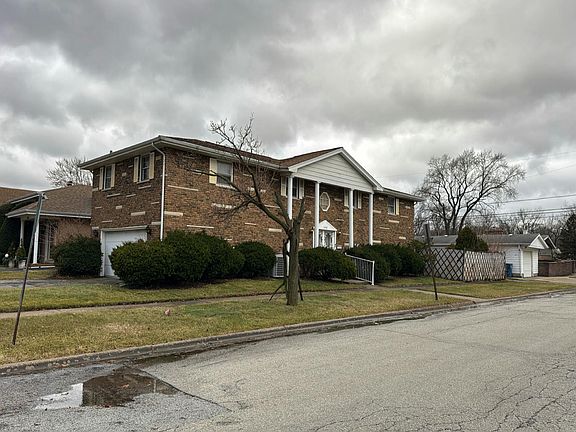 3rd image of 1450 Hirsch Ave