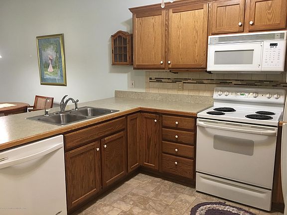 3rd image of 2062 Wyndham Hills Dr #14
