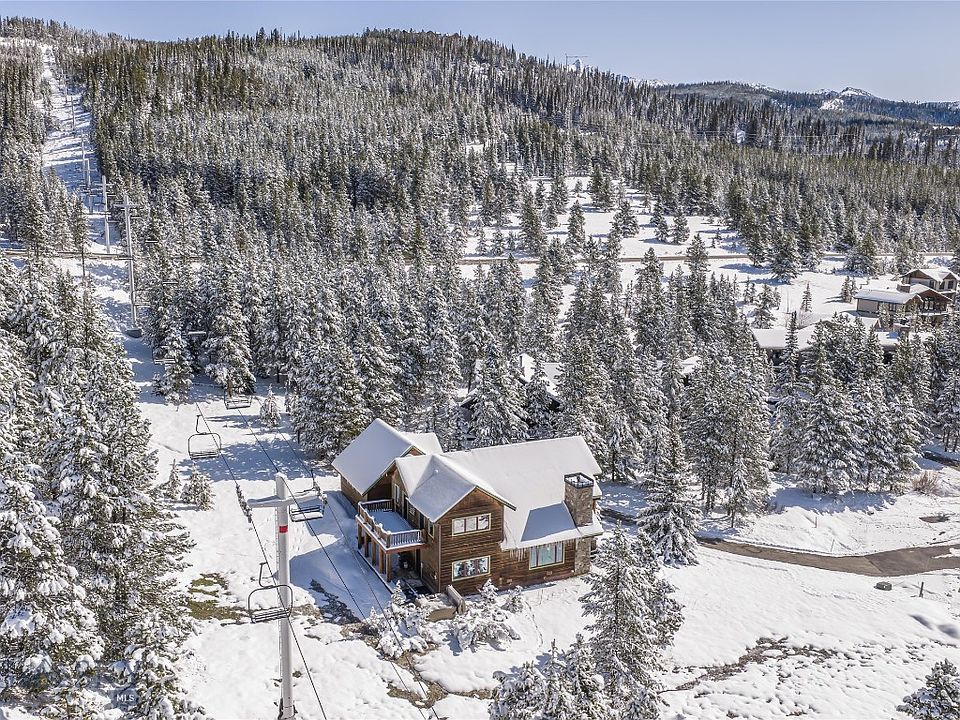 1st image of 28 White Otter Rd #&-lot 41