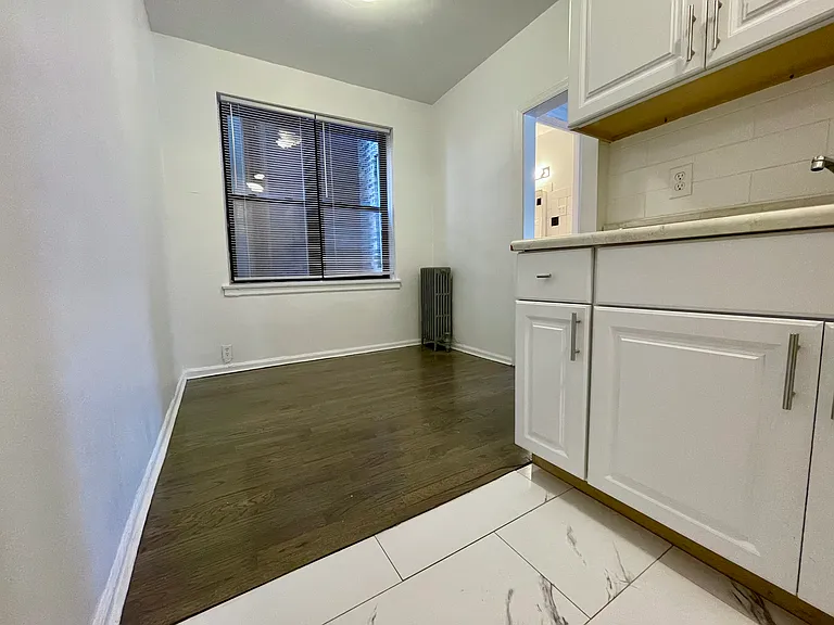 4350 N Ashland Ave — Photo 13