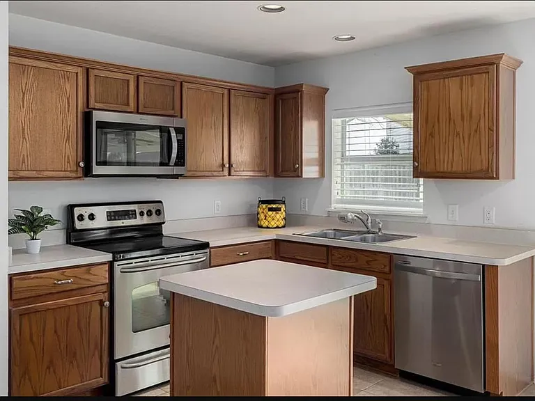 1017 Blue Jay Ln — Photo 12