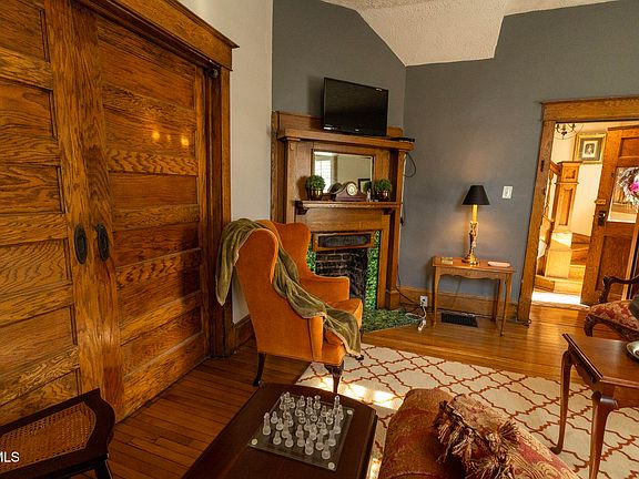 4th image of 615 Holston Ave