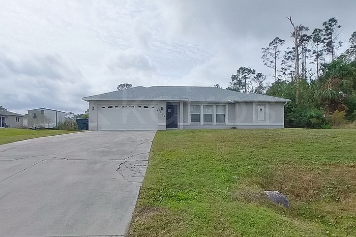1st image of 3165 Lucaya Ave