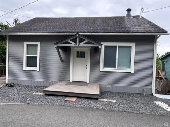 9095 Balboa Ave, Jenner, CA 95450