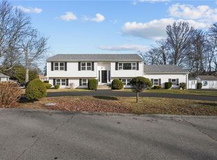 4 Audrey Dr, Johnston, RI 02919
