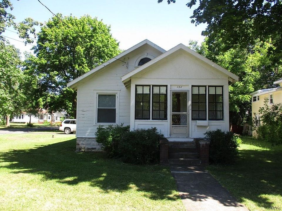 1st image of 136 Kimber Ave