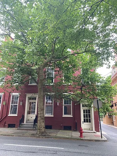 226 E Orange St #1 Photo 1