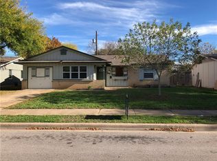 8305 Stillwood Ln, Austin, TX 78757