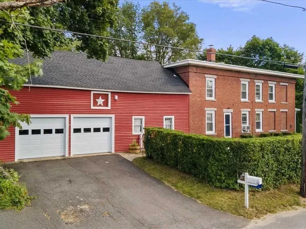 21 Pleasant St, Royalston, MA 01368