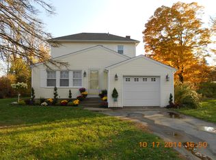 3 Grand View Ter, Brooklyn, CT 06234