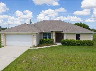 2724 NE 6th Pl, Cape Coral, FL 33909